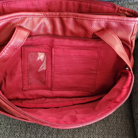 Purse - Picture 3 of 10